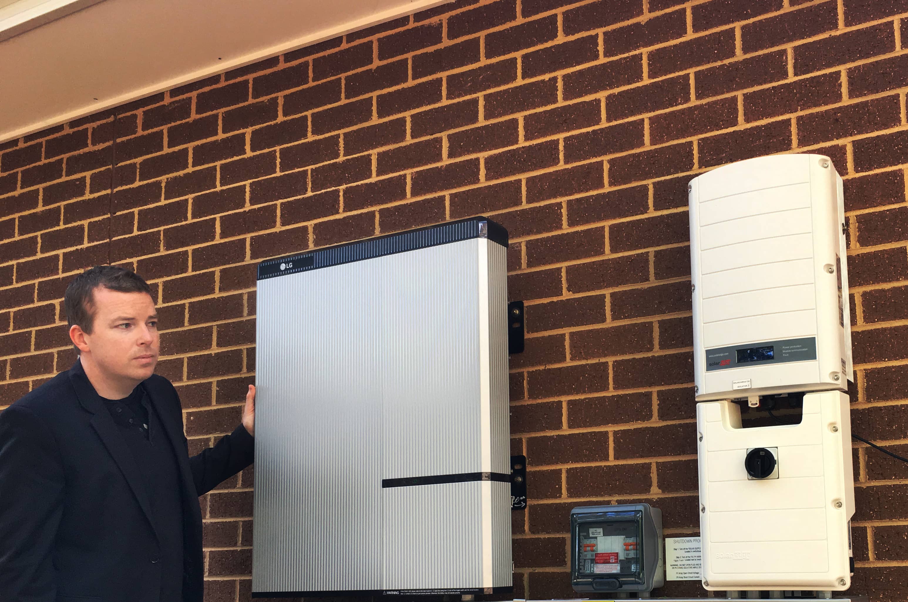 LG Chem Launches Residential Battery Systems In North America Solar